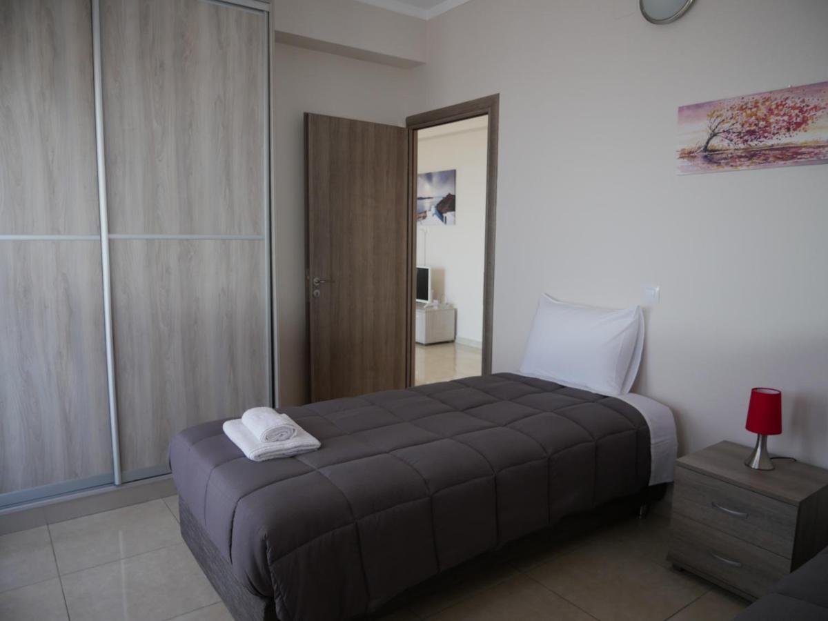 Roza'S Family House Apartment Imerovigli  Exterior photo