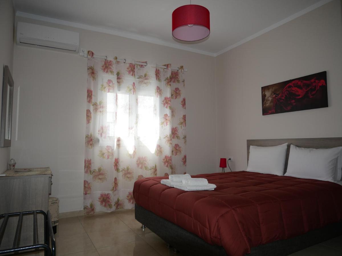 Roza'S Family House Apartment Imerovigli  Exterior photo